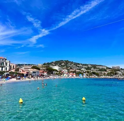 Palais Des Festivals Croisette Cannes